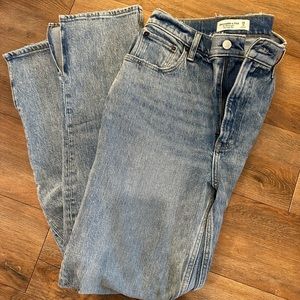 Abercrombie & Fitch The 90s straight ultra high rise